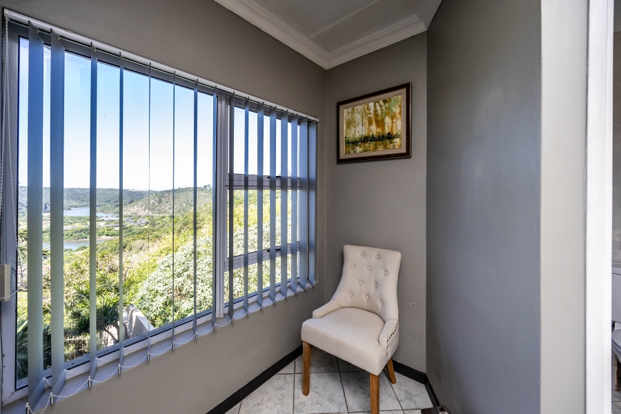 5 Bedroom Property for Sale in Gonubie North Eastern Cape